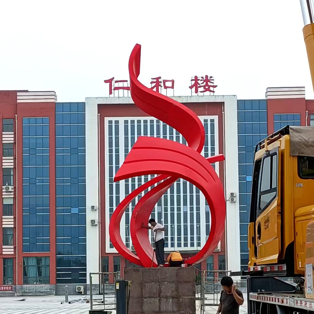 沂南学校雕塑 4